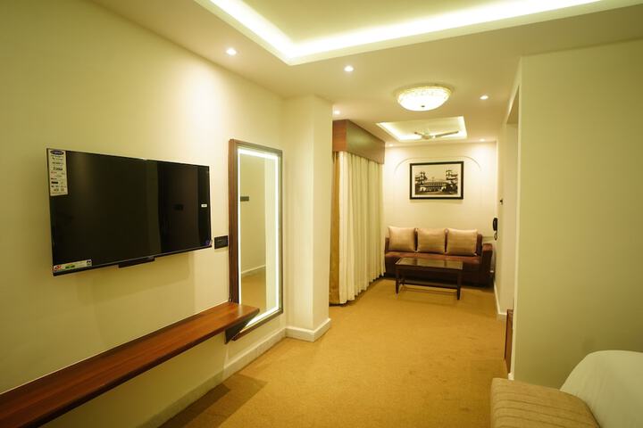 Room 75 of 111