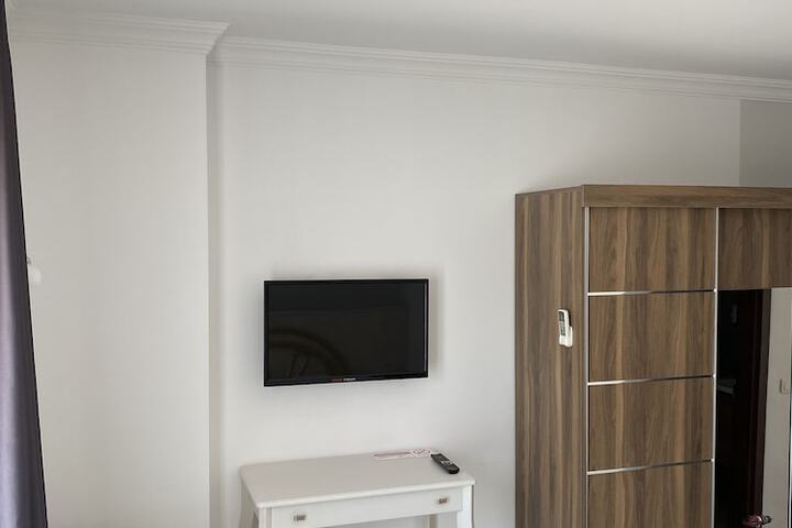 Room 53 of 159