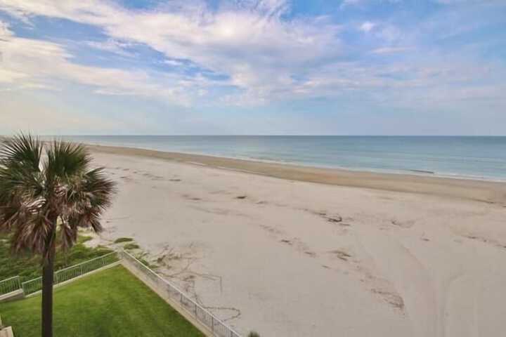 Beach 237 of 264