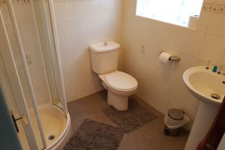 Room 3 of 20