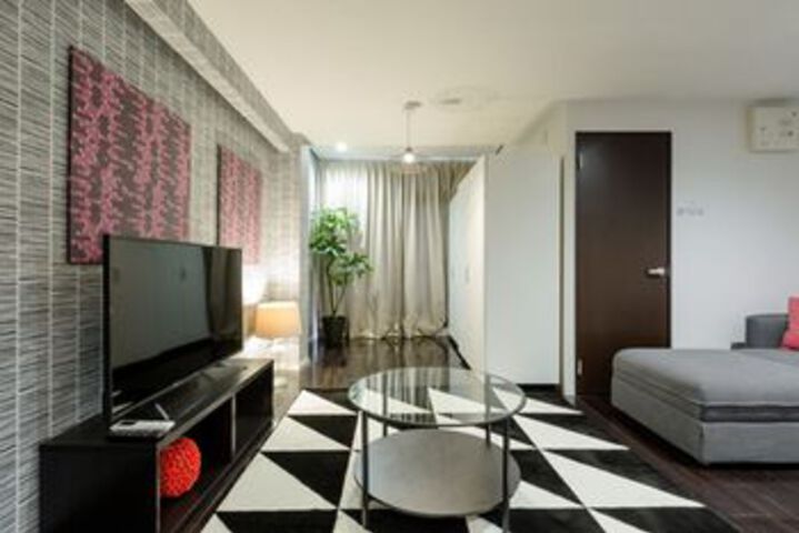 Room 178 of 182