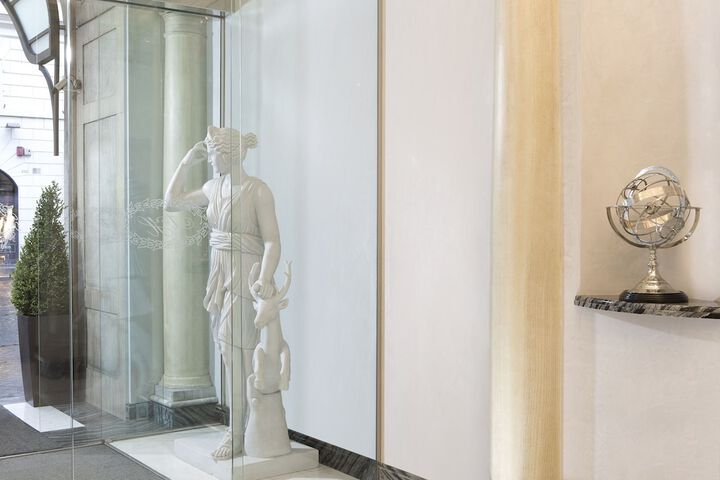 Lobby Entry