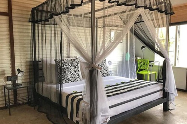 Room 5 of 24