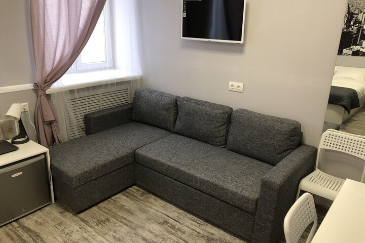 Room 5 of 44