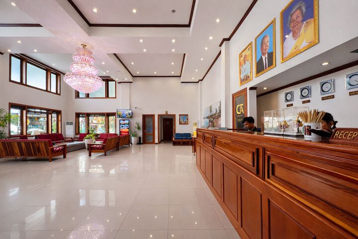 Lobby Photo