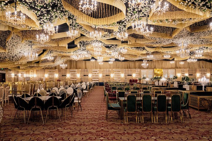 Ballroom/Hall 62 of 93