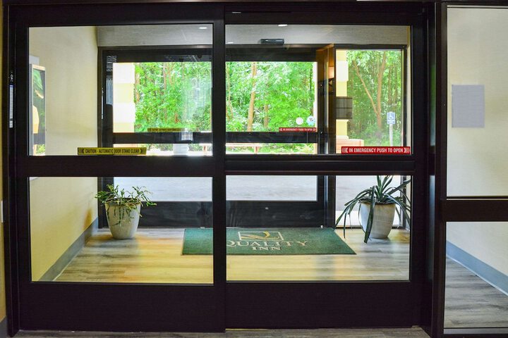 Hotel Interior 3 of 24