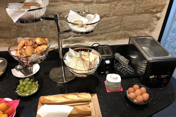 Dining 50 of 66