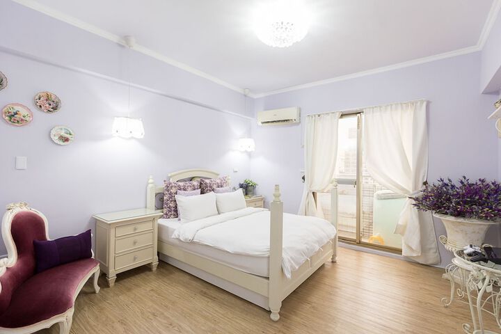 Room 19 of 51
