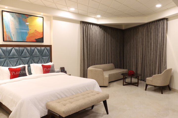Room 18 of 35