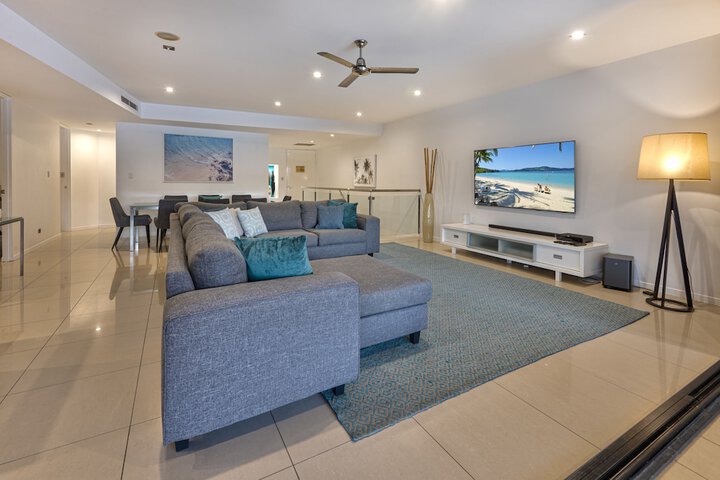 Room 15 of 43