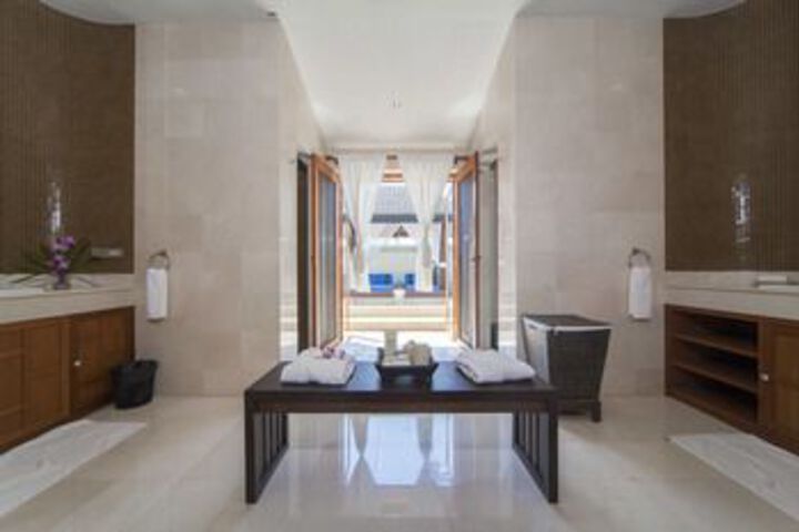 Room 5 of 57
