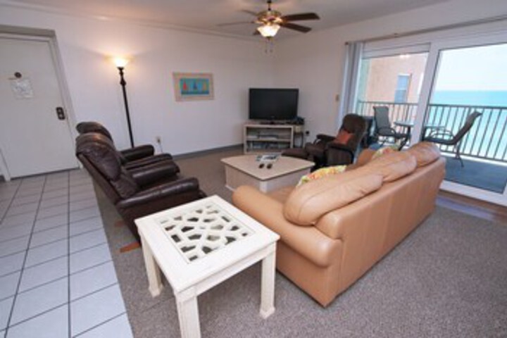 Room 12 of 24