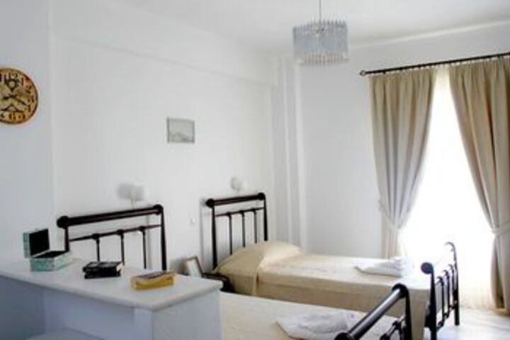 Room 32 of 58