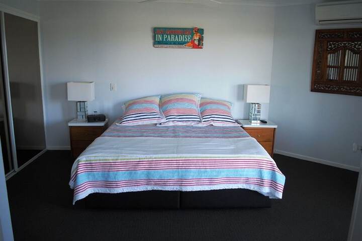 Room 6 of 62
