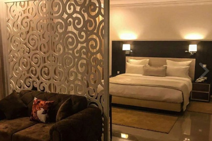 Room 5 of 21