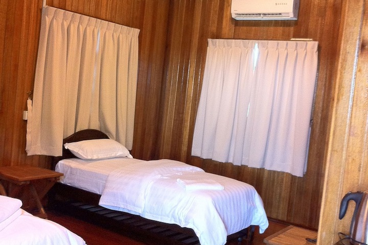 Room 7 of 114
