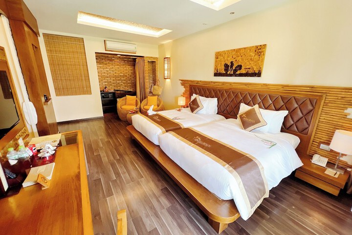 Room 27 of 112
