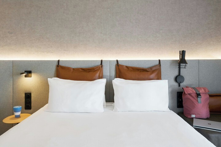 Room 22 of 40