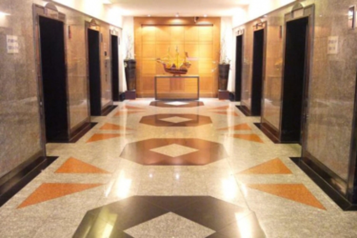 Hotel 2 of 3