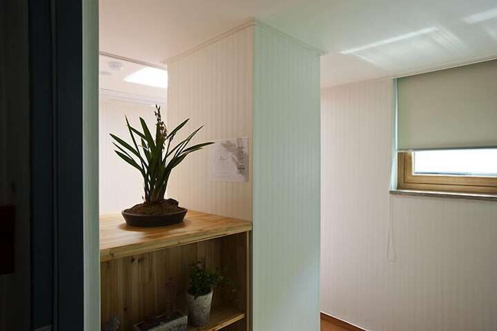 Room 12 of 35