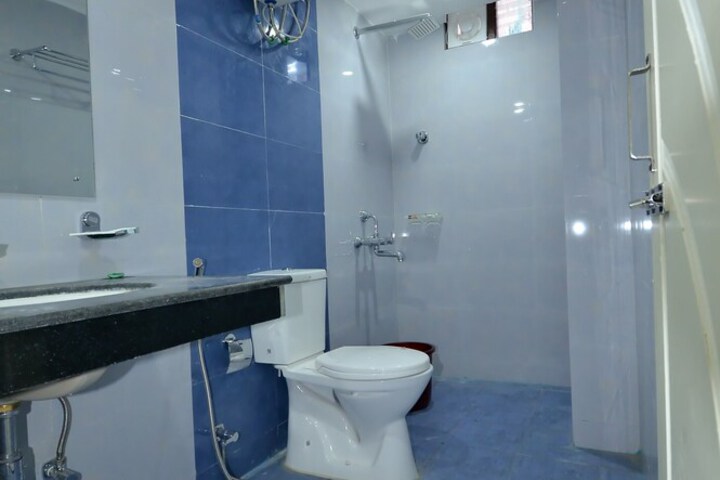 Room 42 of 82