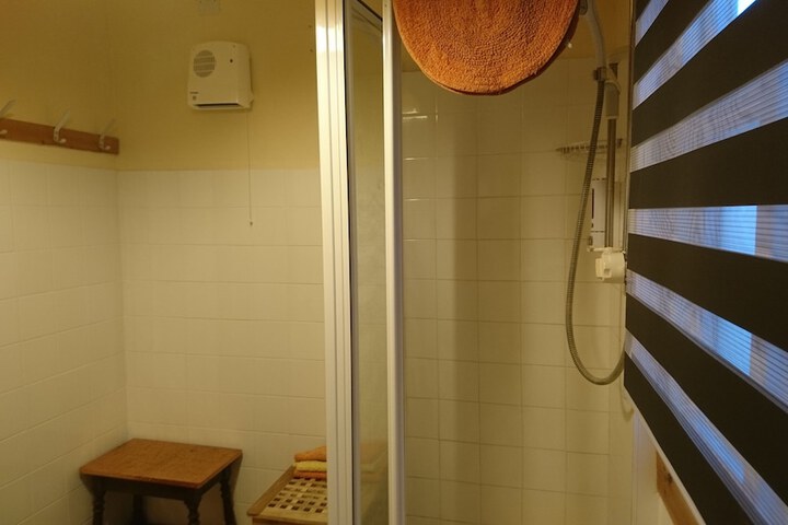 Room 19 of 46