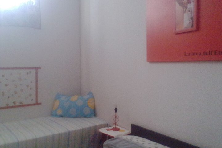 Room 12 of 44