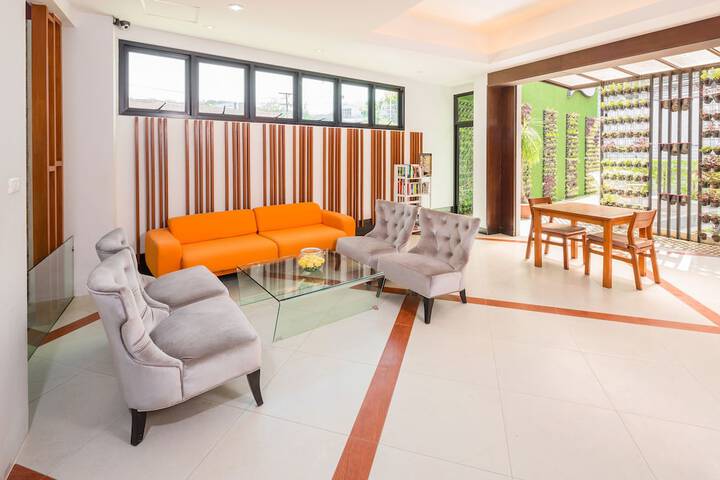Lobby Entry
