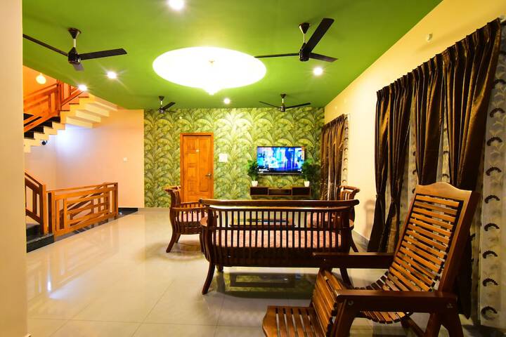 Room 18 of 26