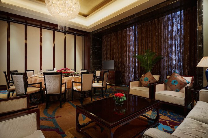 Dining Photos