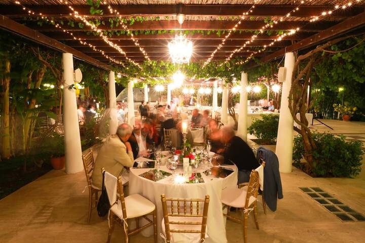 Dining 64 of 113