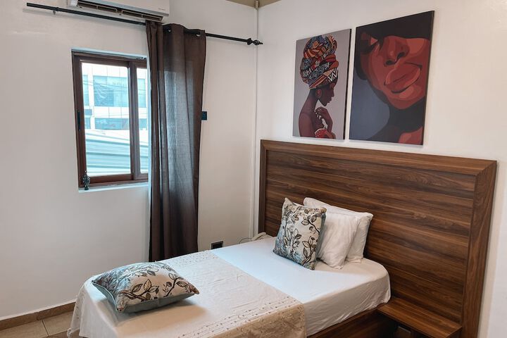 Room 3 of 23