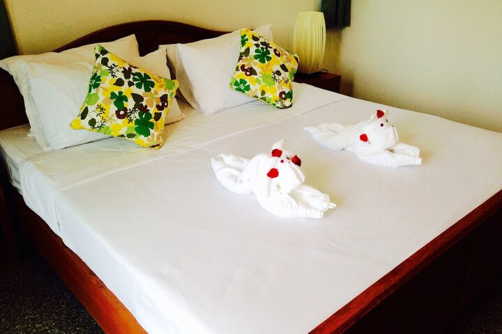 Room 50 of 147