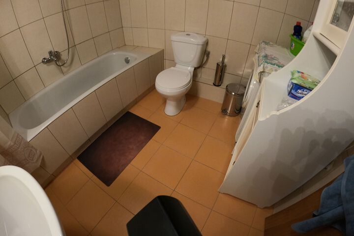 Room 19 of 26