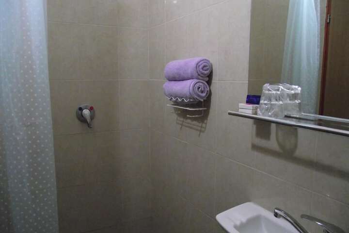Room 12 of 19