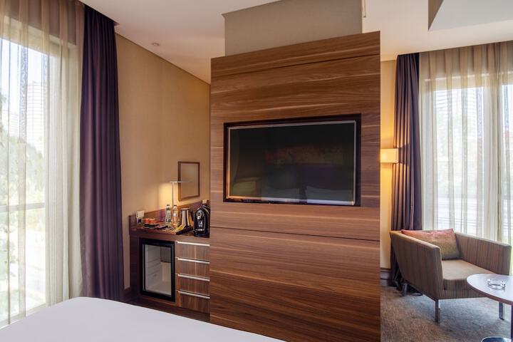 Room 31 of 109