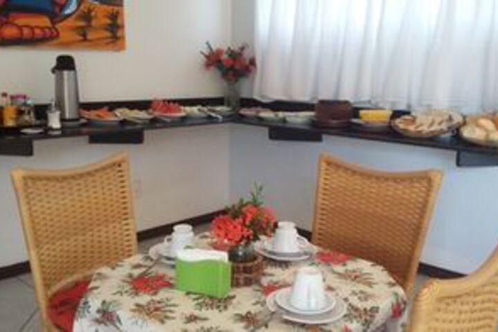 Breakfast/Coffee Service 6 of 23