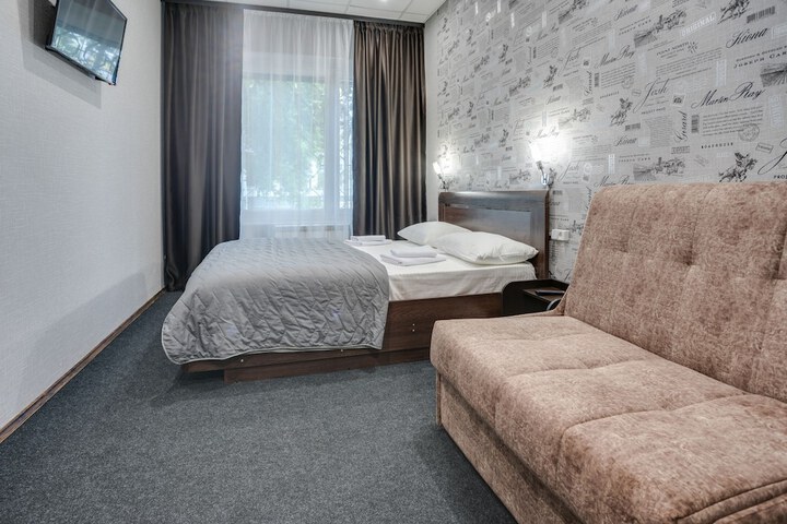 Room 11 of 29