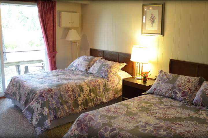 Room 18 of 21