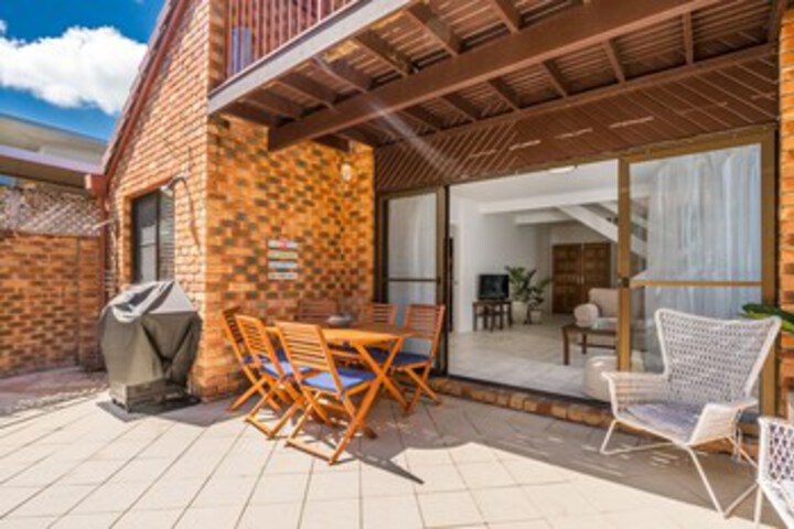 Terrace/Patio 19 of 20