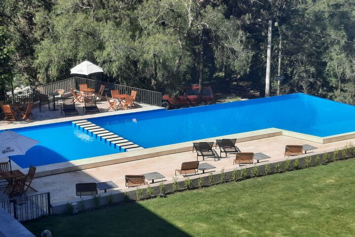 Pool 31 of 51