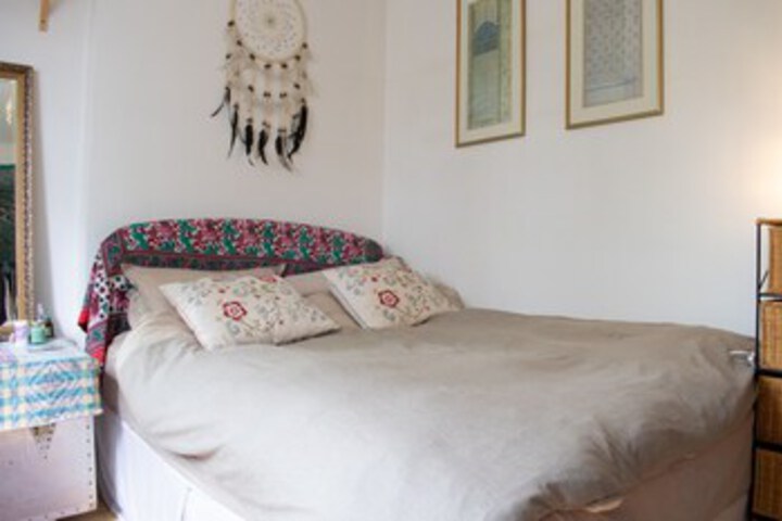 Room 12 of 13