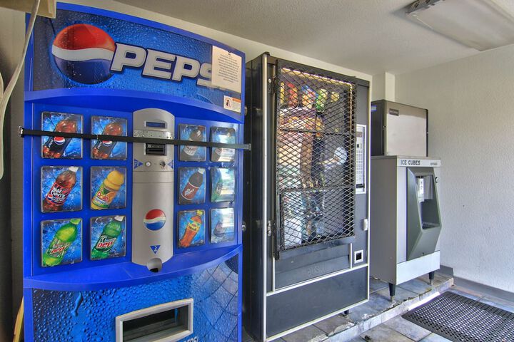 Vending machine