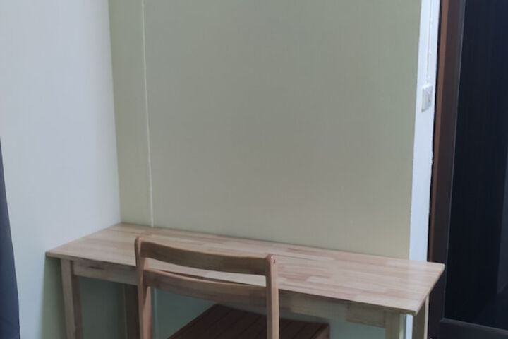 Room 6 of 20