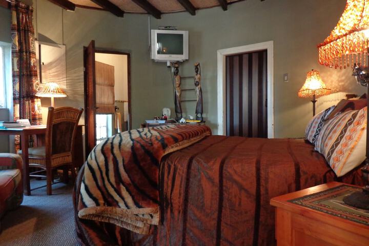 Room 28 of 36