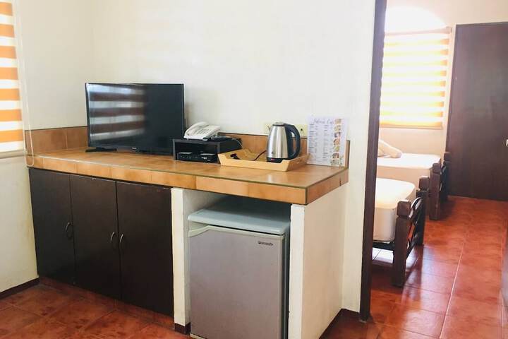 Room 11 of 24