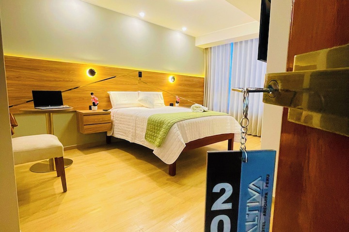 Room 4 of 22