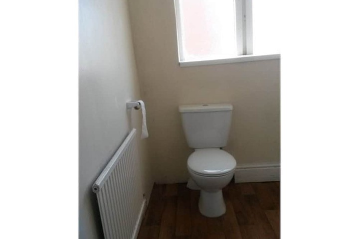 Room 26 of 34