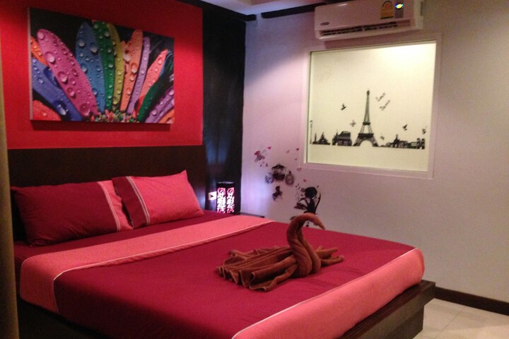 Room 14 of 29